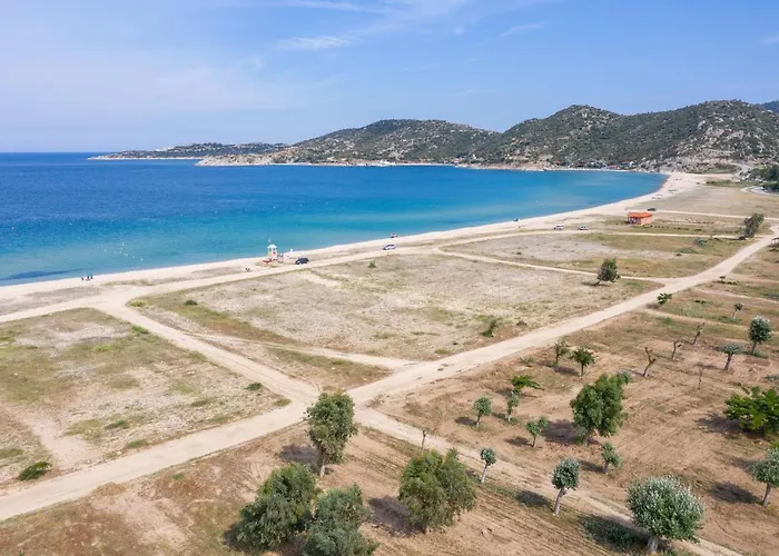 Menie - Golden Fig Sykia Holiday home