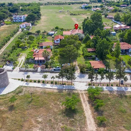 Menie - Golden Fig Sykia Holiday home