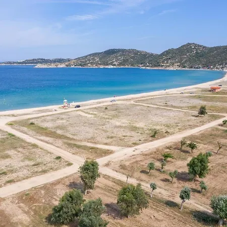Menie - Golden Fig Sykia Holiday home