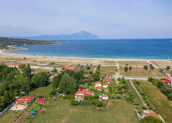 Menie - Golden Fig Sykia Paralia Sikias